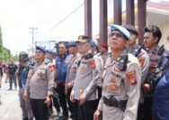 Ritual Adat Warnai Sidang Agustinus Cs