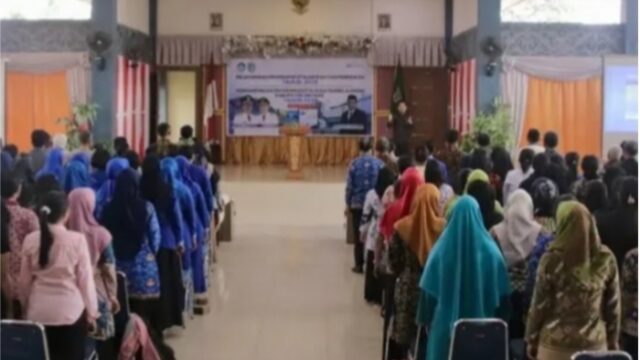 Kemendikdasmen Gogot Suhartoyo pantau revitalisasi pendidikan di Sintang