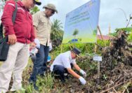 Camat Sintang Fauzi Hasani ajak pelajar jaga lingkungan saat peringatan Hari Bumi 2026