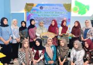 UM Pontianak Sintang latih Nasyiatul Aisyiyah produksi sabun eco-enzyme